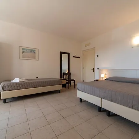 Punta Pina Hotel Portoferraio